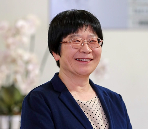 小泉裕子